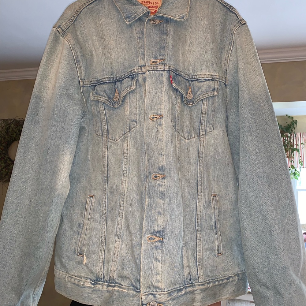 Levi’s men’s jean jacket